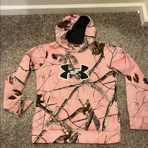Under Armour Pink and Camo Hoodie size large - Picture 10 of 10